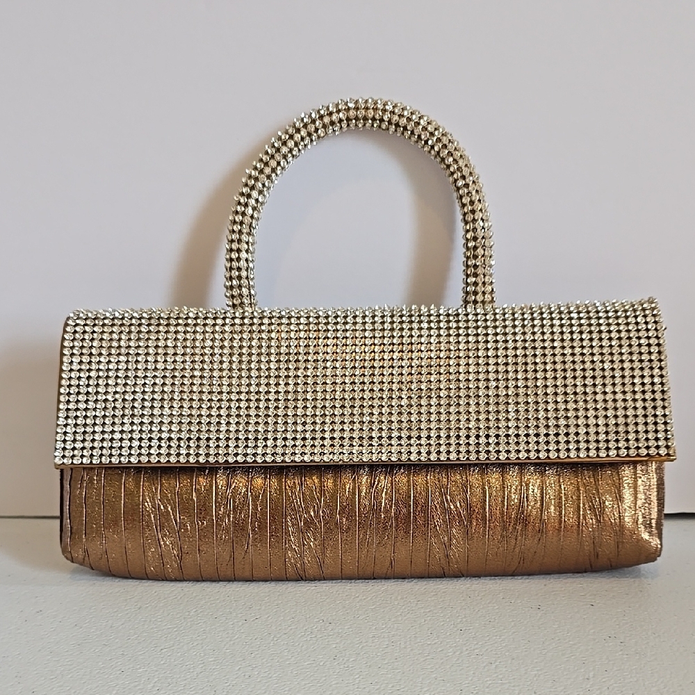Elegant Lasa Clutch Gold and Silver Handbag